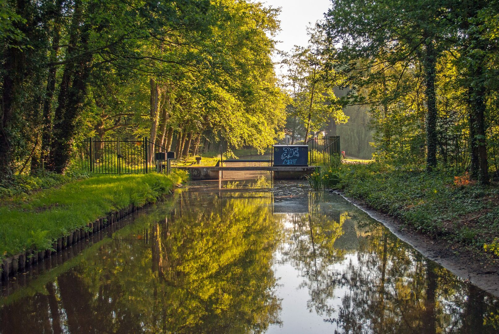 Water in Enschede.jpg